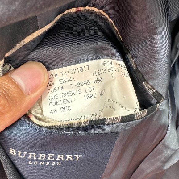 Burberry London Sport Coat 100% Wool Lapel Collar Buttoned Long Sleeve Size 40R - Picture 6 of 9